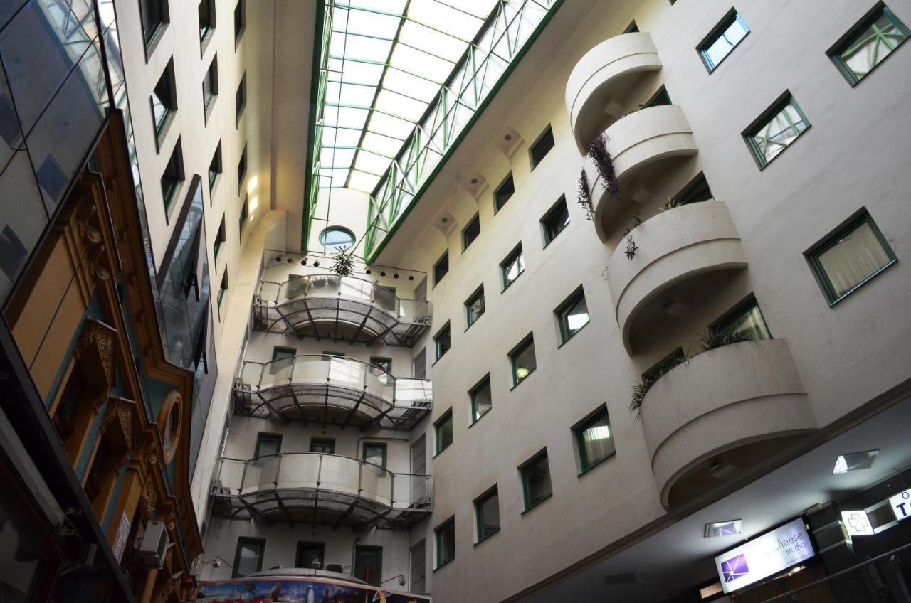Tike, Tak - Central Residence Ni Dış mekan fotoğraf